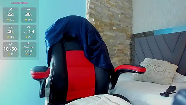 SAMANTACONNOR1 online show from April 8, 12:38 pm