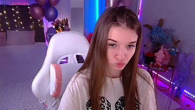 Ann Wood online show from February 23, 6:55 am