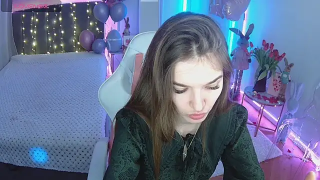 Ann Wood online show from March 12, 7:58 am