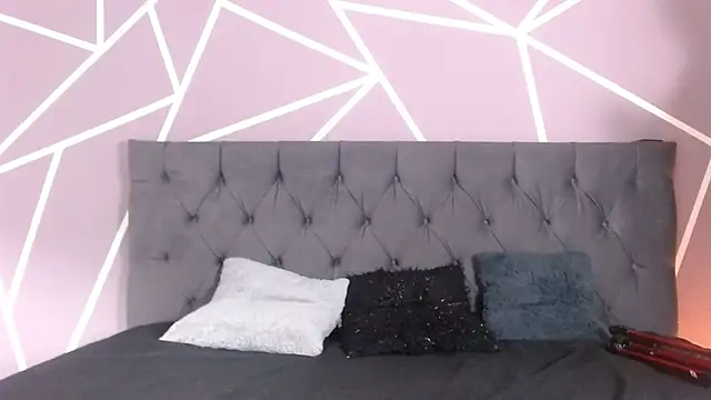 Snapshot of Luna1126 chatting on March 26, 12:22 pm Luna1126 online show from March 26, 12:22 pm