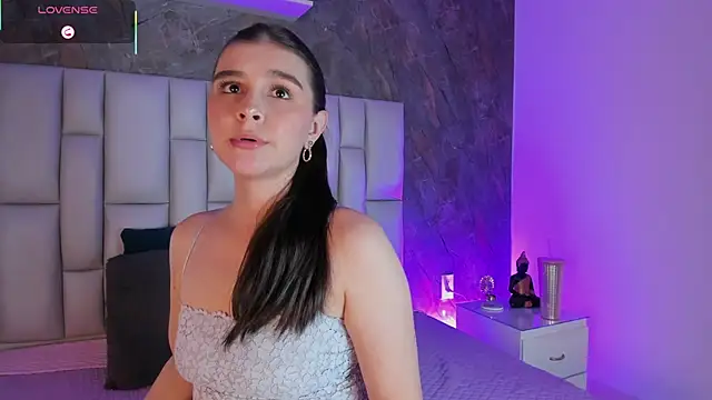 lya gomez online show from May 8, 3:45 am