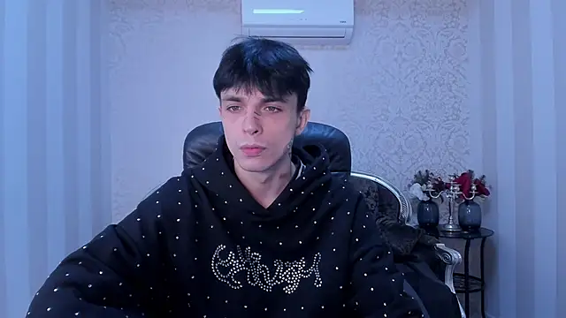 ClarkBev online show from March 6, 7:21 pm