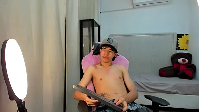 Bad bunnyy  online show from March 18, 12:30 pm