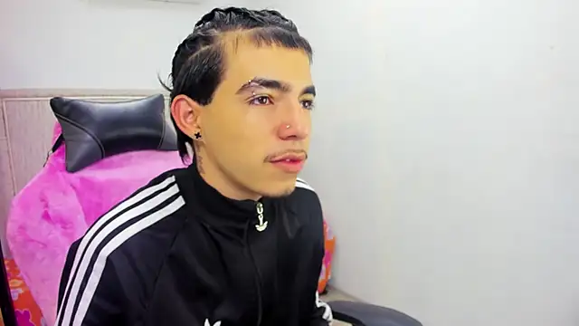 Bad bunnyy  online show from April 4, 12:02 pm