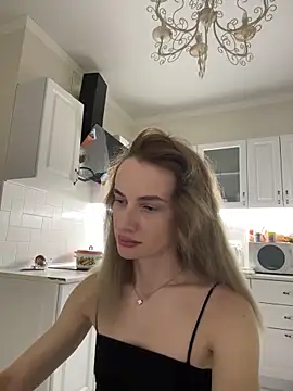 Snapshot of AinyrVixxen chatting on March 16, 4:33 pm AinyrVixxen online show from March 16, 4:33 pm