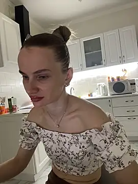 Snapshot of AinyrVixxen chatting on March 18, 4:32 pm AinyrVixxen online show from March 18, 4:32 pm