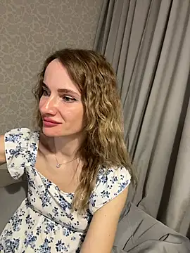 Snapshot of AinyrVixxen chatting on March 26, 10:59 pm AinyrVixxen online show from March 26, 10:59 pm