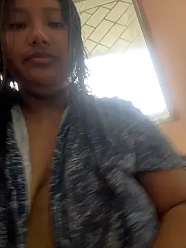 ale sweet53 online show from March 4, 3:07 pm