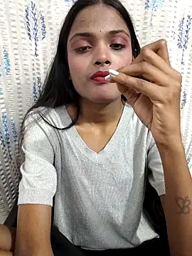 Snapshot of iam-anshika chatting on March 29, 6:24 am iam-anshika online show from March 29, 6:24 am