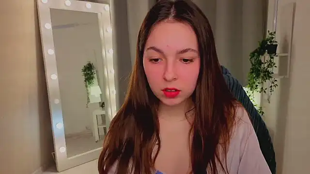 BellaThery online show from March 10, 5:12 am