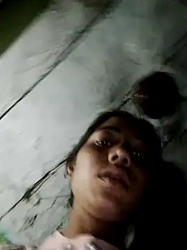 wifedesi7050 online show from March 24, 10:59 pm