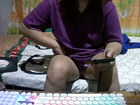Radiant smile online show from May 3, 9:21 pm