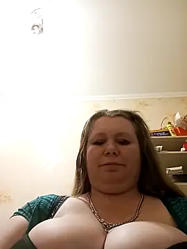 Snapshot of KiraStanton chatting on March 20, 3:11 am KiraStanton online show from March 20, 3:11 am