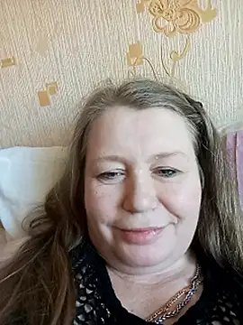 Snapshot of KiraStanton chatting on March 23, 6:17 am KiraStanton online show from March 23, 6:17 am