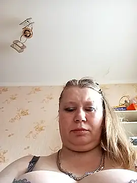 Snapshot of KiraStanton chatting on March 29, 2:50 pm KiraStanton online show from March 29, 2:50 pm