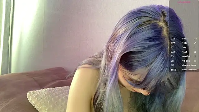 Emmibrilson online show from March 26, 12:00 pm