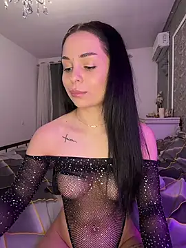 Olivia Noor online show from April 29, 5:30 pm