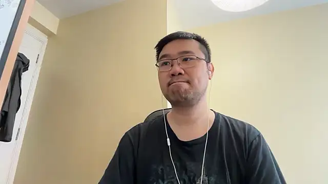 jasonryu2025 online show from May 20, 10:54 am