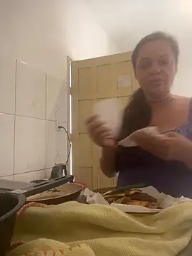 Snapshot of Vicky-43 chatting on March 28, 11:32 am Vicky-43 online show from March 28, 11:32 am