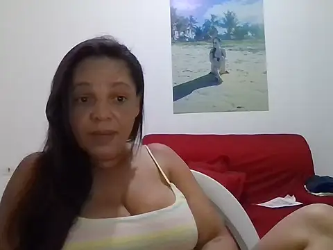 Snapshot of Vicky-43 chatting on March 31, 1:18 am Vicky-43 online show from March 31, 1:18 am