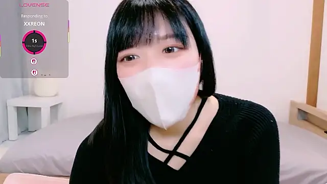 Snapshot of natsuka-chan chatting on March 14, 4:29 am natsuka-chan online show from March 14, 4:29 am