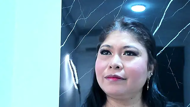 Snapshot of AmeliaaCruz_ chatting on April 1, 3:07 am AmeliaaCruz online show from April 1, 3:07 am