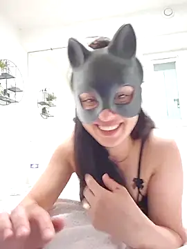 Snapshot of halii21 chatting on May 4, 8:49 pm halii21 online show from May 4, 8:49 pm