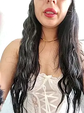 Snapshot of halii21 chatting on May 24, 11:59 am halii21 online show from May 24, 11:59 am