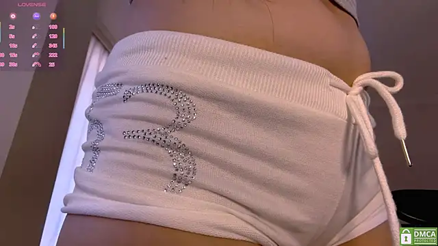 Snapshot of HiasiangirLaww chatting on March 25, 5:35 am HiasiangirLaww online show from March 25, 5:35 am