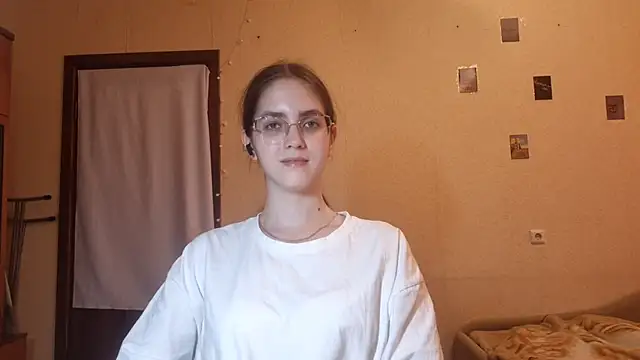 Katelemon online show from July 6, 3:03 pm