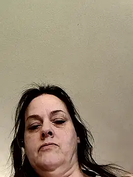 Snapshot of sexyhotcheryl chatting on April 12, 3:17 pm sexyhotcheryl online show from April 12, 3:17 pm