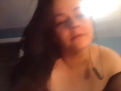 Snapshot of sexyhotcheryl chatting on April 20, 10:55 pm sexyhotcheryl online show from April 20, 10:55 pm