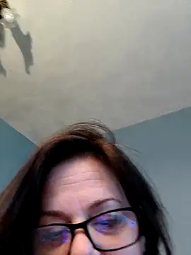 Snapshot of sexyhotcheryl chatting on April 25, 1:41 pm sexyhotcheryl online show from April 25, 1:41 pm