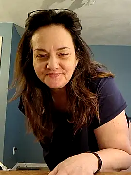 Snapshot of sexyhotcheryl chatting on May 5, 1:52 pm sexyhotcheryl online show from May 5, 1:52 pm