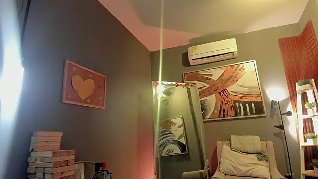 Snapshot of cailing_ chatting on March 13, 11:06 am cailing online show from March 13, 11:06 am