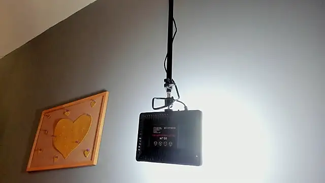 Snapshot of cailing_ chatting on March 27, 10:59 am cailing online show from March 27, 10:59 am