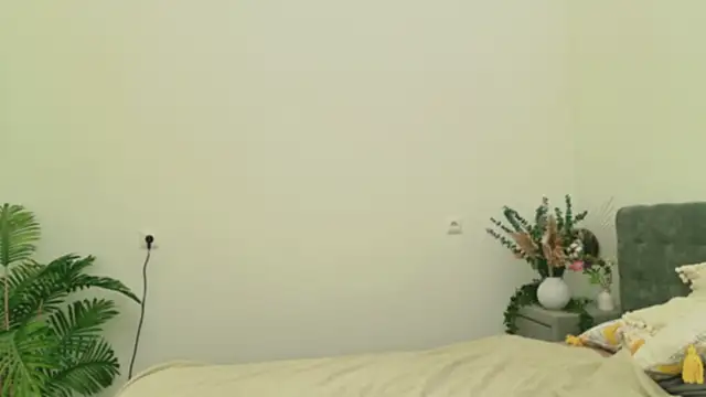 Erika Moan  online show from March 15, 5:57 am