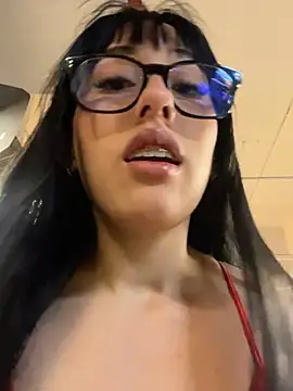 Snapshot of susi_chimm chatting on July 16, 1:55 am susi chimm online show from July 16, 1:55 am