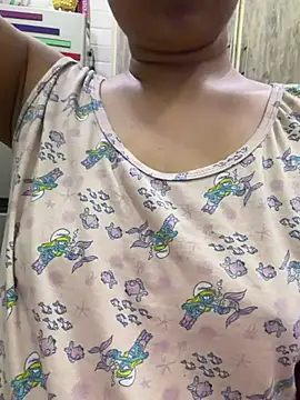 Snapshot of sessy_grl chatting on July 31, 11:37 pm sessy grl online show from July 31, 11:37 pm