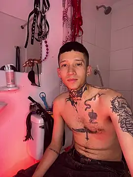 alexhotnice online show from April 19, 4:01 am