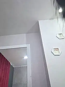 Allice Evens online show from May 17, 1:47 am