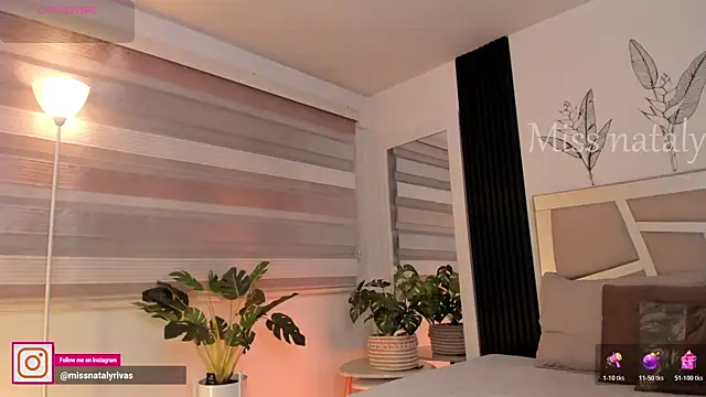 missnataly online show from May 13, 11:11 pm