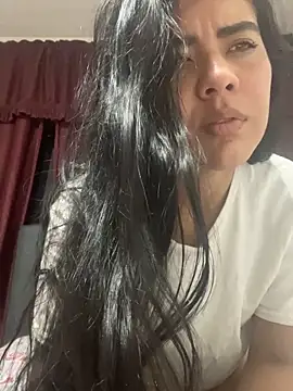 Snapshot of Nataly_2809 chatting on May 10, 7:35 am Nataly 2809 online show from May 10, 7:35 am