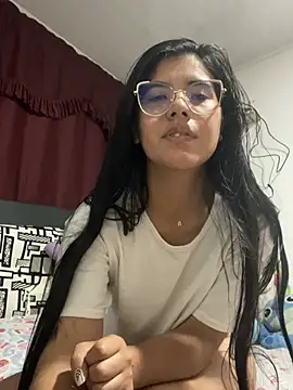 Snapshot of Nataly_2809 chatting on May 13, 8:01 am Nataly 2809 online show from May 13, 8:01 am