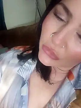 Snapshot of Kandi-kiss chatting on March 27, 10:31 pm Kandi-kiss online show from March 27, 10:31 pm