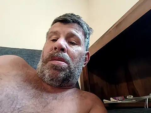 stud2512 online show from May 16, 4:17 pm