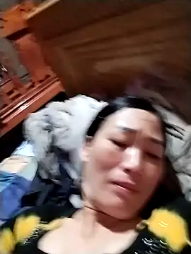 lris-Beauty77 online show from February 22, 6:17 pm