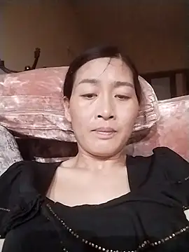 lris-Beauty77 online show from March 23, 3:27 pm