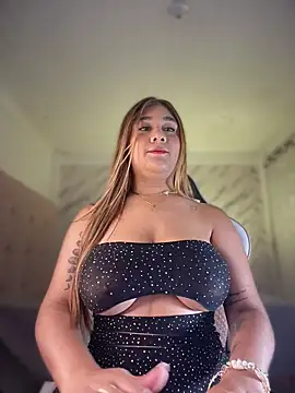 Snapshot of Channel_Connor chatting on March 17, 1:36 pm Channel Connor online show from March 17, 1:36 pm