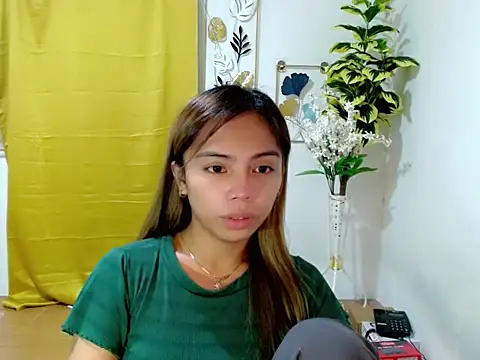 ur asianhotleah online show from March 23, 8:13 pm